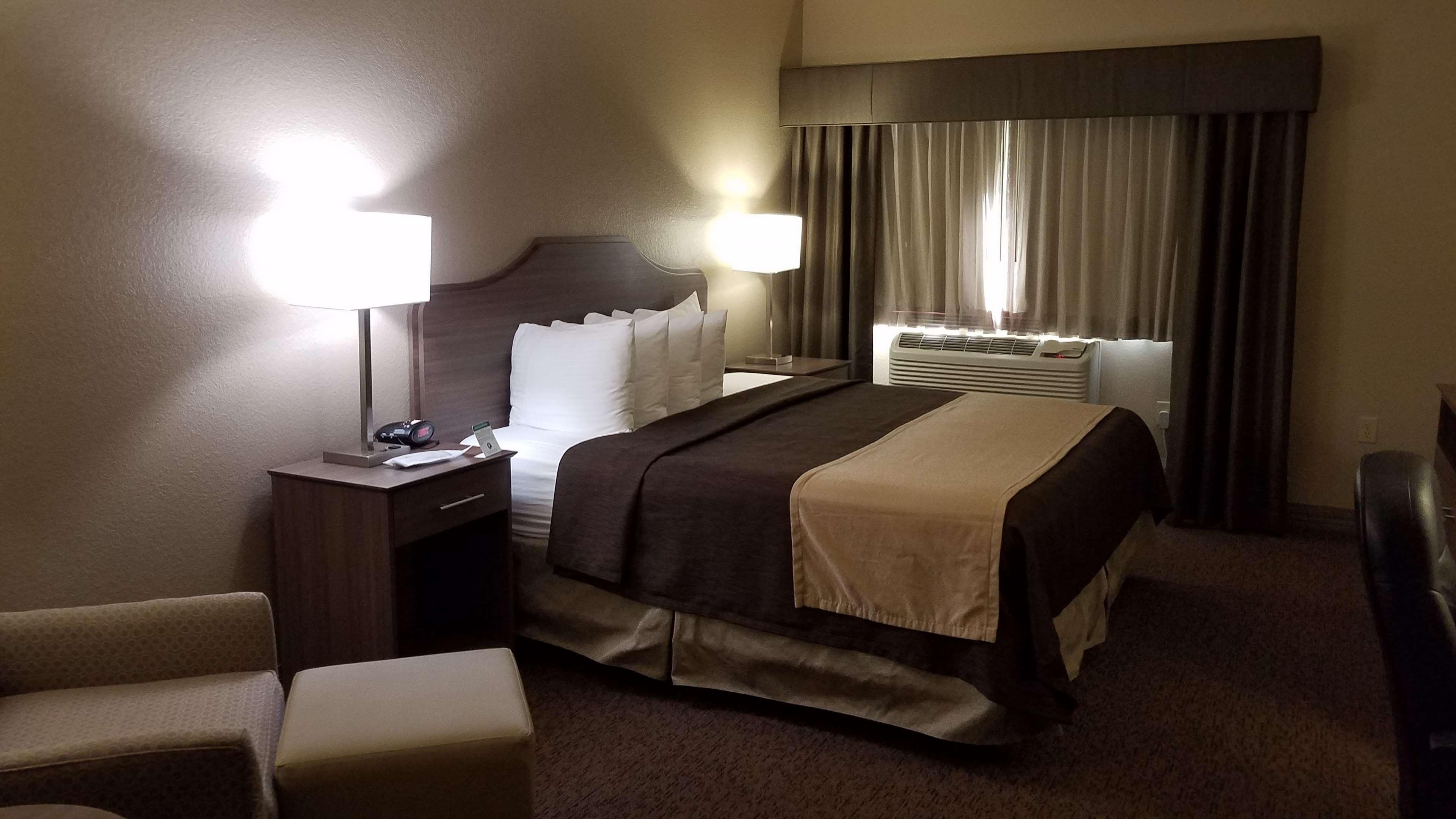 Best Western El-Quartelejo Inn & Suites Scott City Экстерьер фото