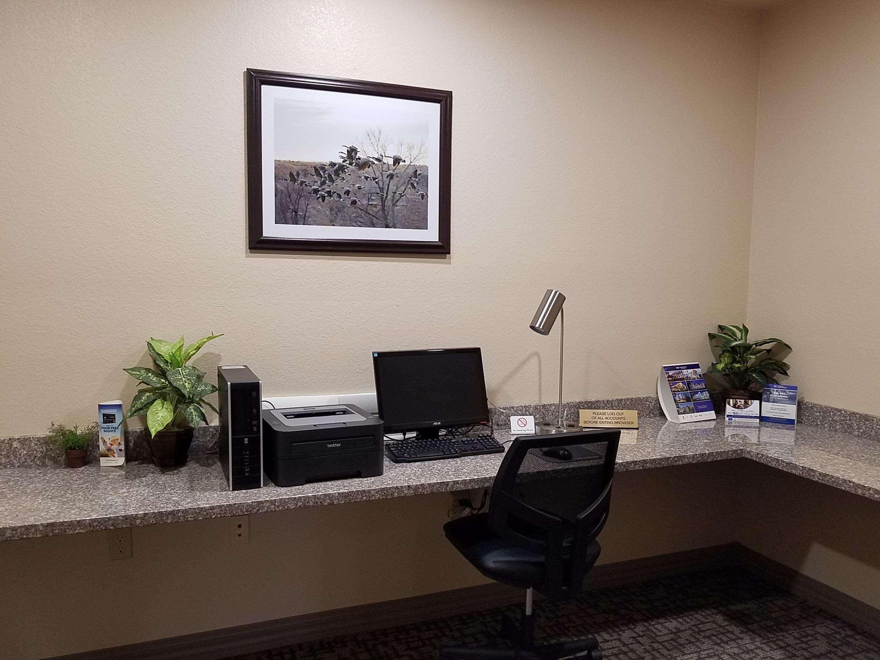 Best Western El-Quartelejo Inn & Suites Scott City Экстерьер фото